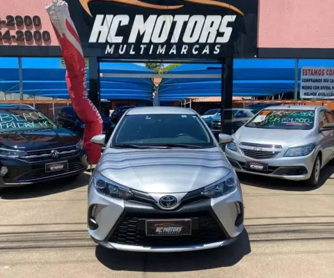 Toyota Yaris SEDAN XS 1.5 2023 - Prata - 2022/2023
