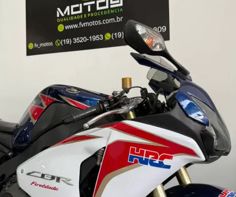 HONDA CBR 1000RR FIREBLADE HRC 2011