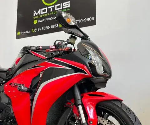 HONDA CBR 1000RR FIREBLADE 2010
