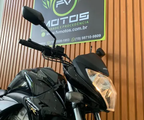 HONDA CB 300R PRETA 2015 DE LEILÃO