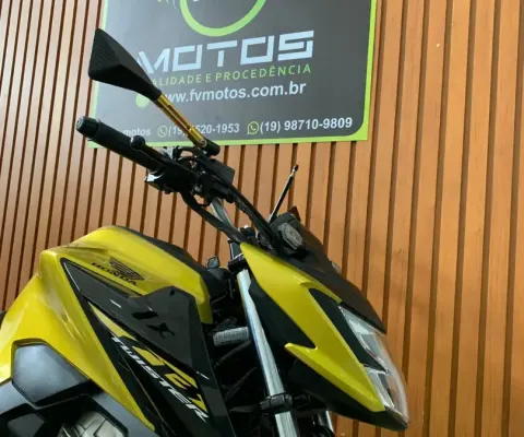 Honda cb 300f twister abs dourada 2024