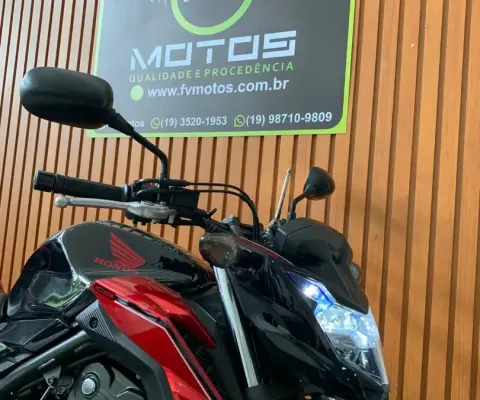 Honda cb 500f vermelha 2019