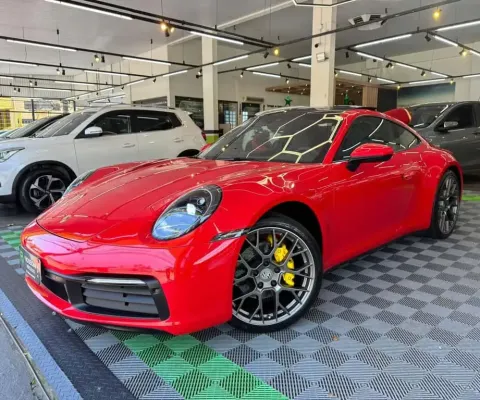 Porsche 911 carrera 2020