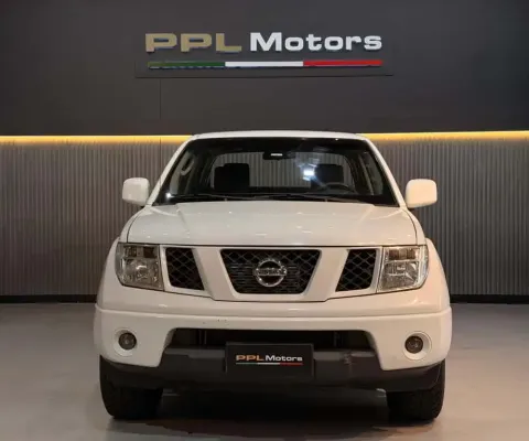 Nissan Frontier 2013 2.5 xe 4x4 cd turbo eletronic diesel 4p manual
