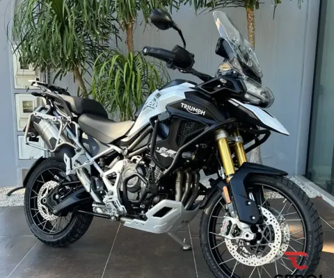 TRIUMPH TIGER 1200 RALLY PRO