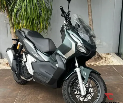 Honda ADV 150 2024 - 12.393km - A Scooter Todo-Terreno - Cerol Motos 