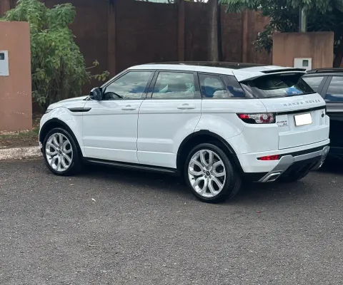 Evoque Dynamic revisada muito conservada
