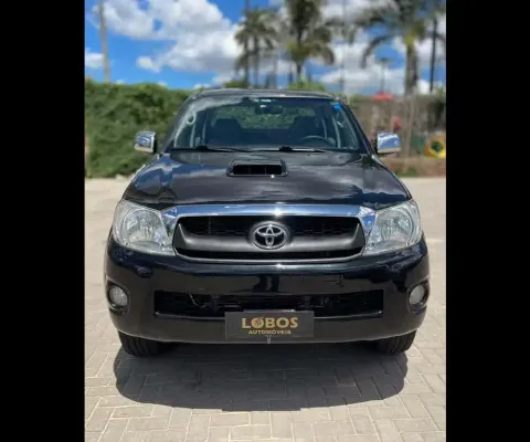 Toyota hilux cd4x4 srv 2011