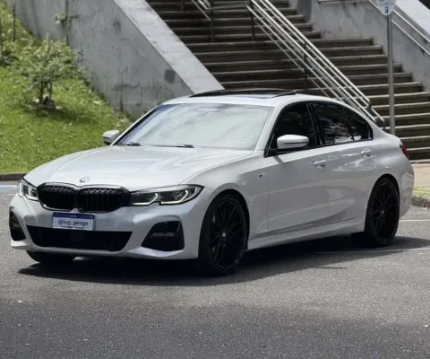 BMW 330i 2.0 16V TURBO GASOLINA M SPORT AUTOMÁTICO