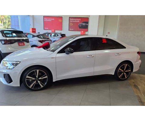 Audi A3 2023 2.0 40 tfsi mhev sedan performance black s-tronic