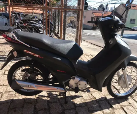 Novinha *  aceito seu usado na troca 