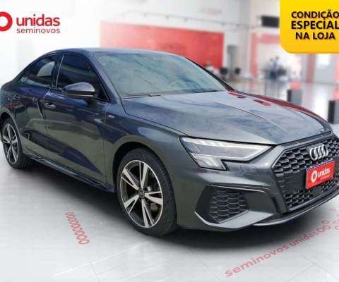 Audi A3 2023 2.0 40 tfsi mhev sedan performance black s-tronic