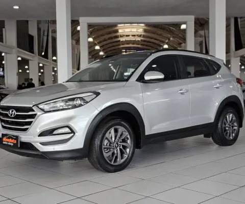 HYUNDAI TUCSON 1.6 16V T-GDI GASOLINA GLS ECOSHIFTse destaca por combinar um visual moderno e elegan