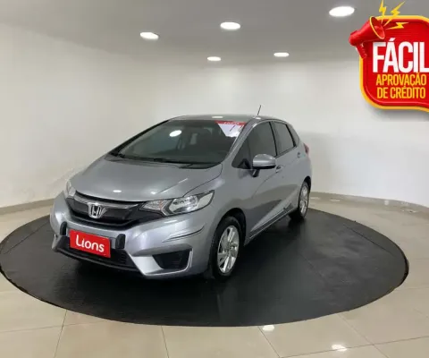 Honda fit 1.5 lx 16v 4p