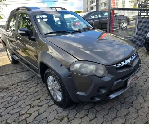 Fiat Strada 2013 1.8 mpi adventure locker cd 16v flex 2p automatizado