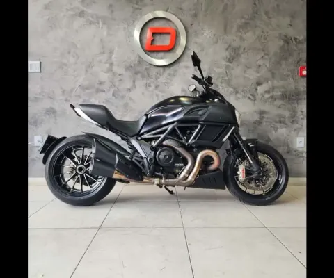 DIAVEL 1198 Dark