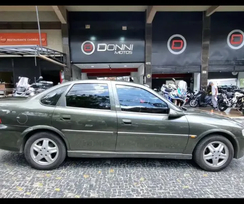 Vectra CD 2.2 16V / 2.0 16V Mec./Aut.