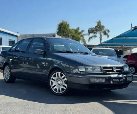 VOLKSWAGEN PASSAT 2.0 GL 8V GASOLINA 4P MANUAL