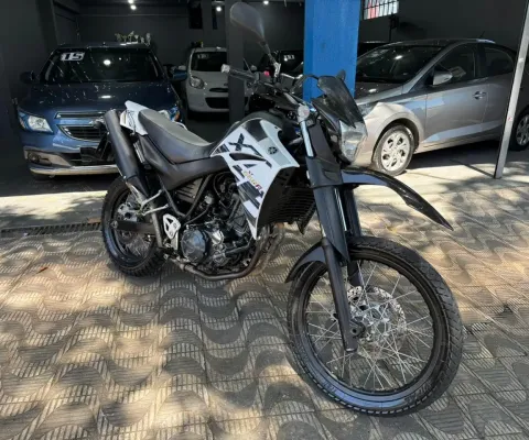 Yamaha XT 660R 2015 muito bem cuidada, potente e ideal para qualquer terreno