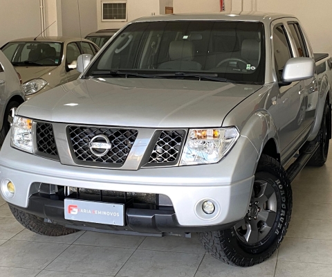 NISSAN FRONTIER SE 2.5 4X2 CD MANUAL 2009 - CARRO EM EXCELENTE ESTADO DE CONSERVAÇÃO - ACIMA DA MÉDI