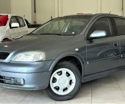 GM ASTRA GL MILENIUM SEDAN 1.8 - CARRO REVISADO MUITO CUIDADO/CONSERVADO - REVISADO - PERICIADO E AP