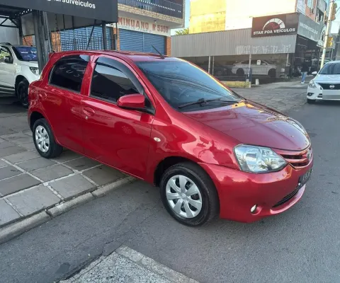 Etios X 1.3 2015 -Super econômico, famosa durabilidade Toyota-