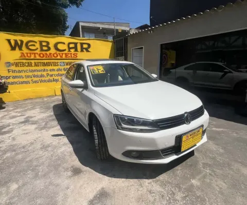 Volkswagen Jetta Gasolina Automático