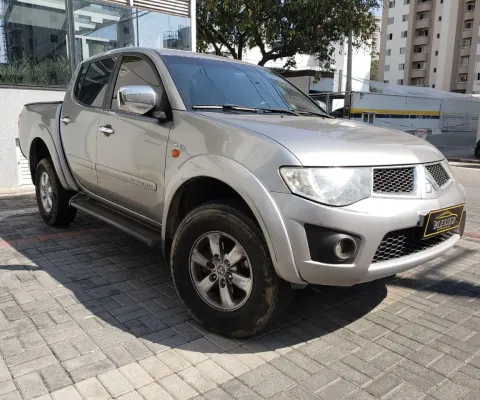 MITSUBISHI L200 TRITON 3.2 HPE 4X4 CD 16V TURBO INTERCOOLER DIESEL 4P AUTOMÁTICO 2011/2012