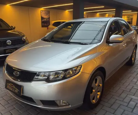 KIA CERATO EX2 1.6L 2010