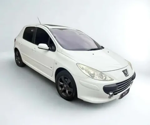 Peugeot 307  Presence /  16 PR PK - Branca - 2011/2012