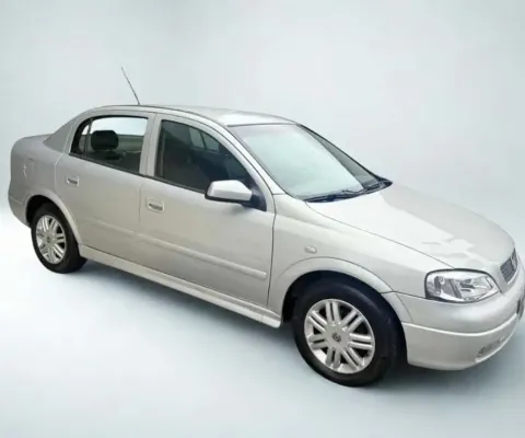 Chevrolet Astra Sedan 2.0 CD - Prata - 2002/2002