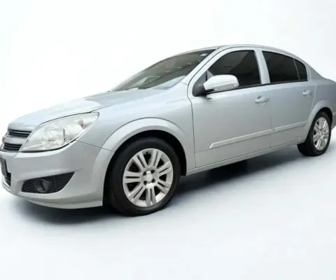 Chevrolet Vectra GT 2.2 EXPRESSION - Prata - 2010/2011