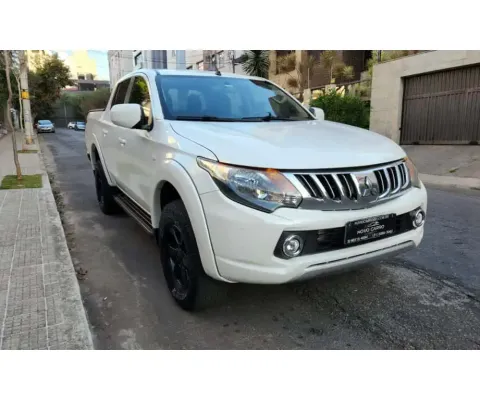Mitsubishi L200 triton 2018 2.4 16v turbo diesel sport gls cd 4p 4x4 manual