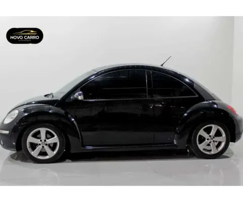 Volkswagen New beetle 2010 2.0 mi 8v gasolina 2p automático