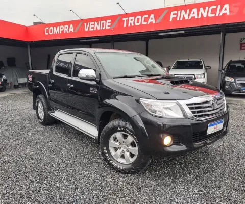 Hilux srv 3.0 4x4 automática 2013