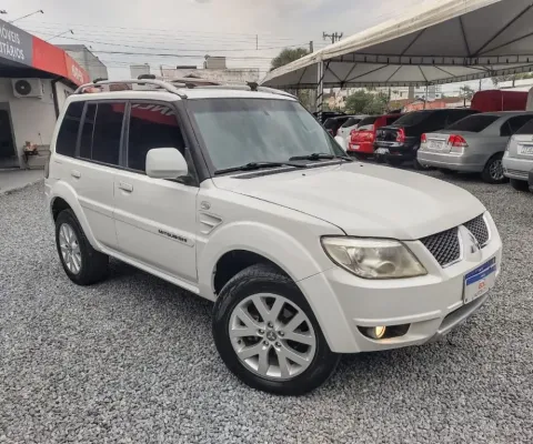 TR4 gasolina 4x2 automática 2012