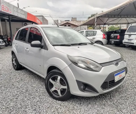 Fiesta Hatch 1.0 completo 2014
