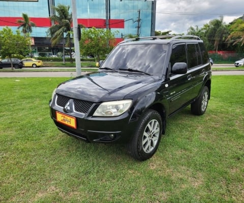 Mitsubishi Pajero TR4 4x4 2013