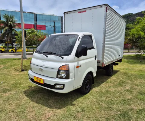 Hyundai HR 2017 Único dono