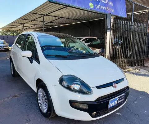 Fiat Punto attractive 1.4 fire FLEX 2014