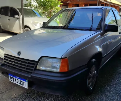 GM Kadett GL mpfi 1.8 1995