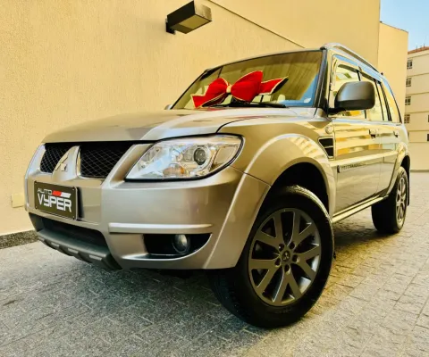 MITSUBISHI PAJERO TR4 2.0 FLEX AUT 2015 A + NOVA DO BRASIL !