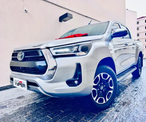 Toyota hilux cd srx 2.8 tb diesel 4x4 aut 2024