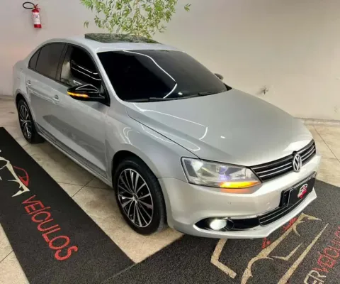 VW - VolksWagen JETTA Comfortline 2.0 T.Flex 8V 4p Tipt. 2012 Flex