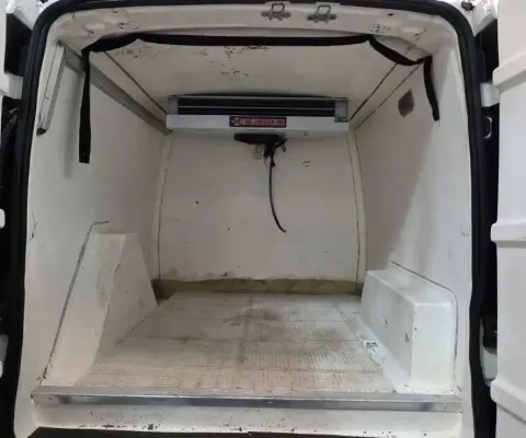 FIAT DOBLO CARGO 1.4 FLEX COMPLETA  REFRIGERADA REVISADA  2013