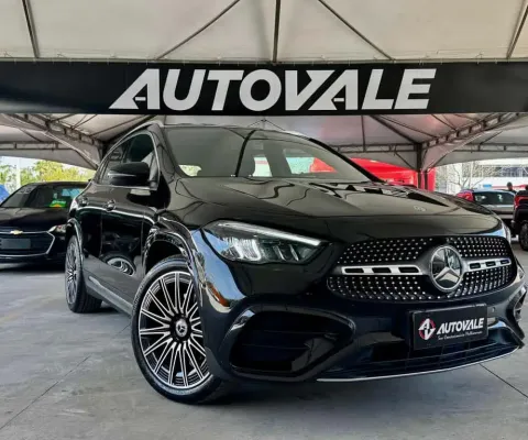 MERCEDES-BENZ GLA200 2025