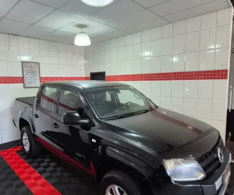 VW Amarok 2.0 16V TDI 4x4 Diesel 2013 – Força, Robustez e Conforto em Uma Só Caminhonete!
