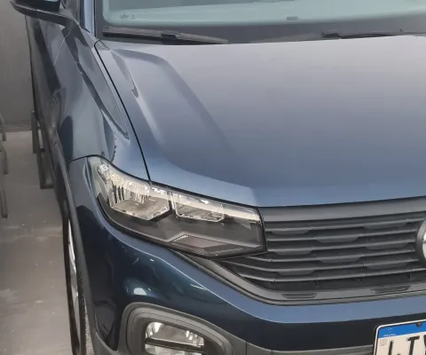 Volkswagen T-Cross 200tsi câmbio manual interior impecável 