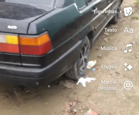 Carro original pronto para fazer um projeto tenho ele faz 20 anos 