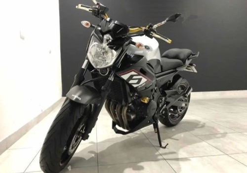 Yamaha Xj6 2015 por R$ 55.863, Água Verde, Curitiba - ID 